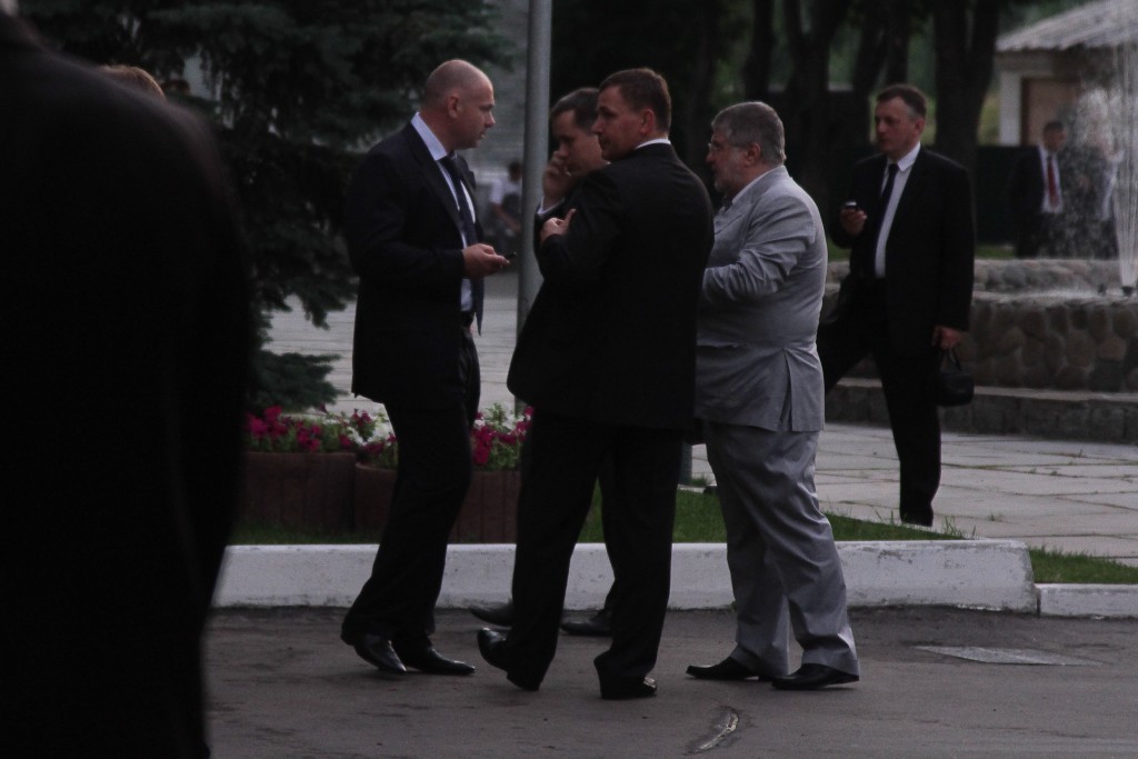 губернатор Днепропетровской области Игорь Коломойский и губернатор Одесской области Игорь Палица