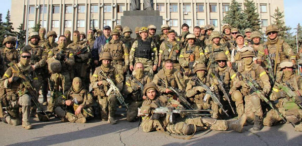 Военные в освобожденном Славянске