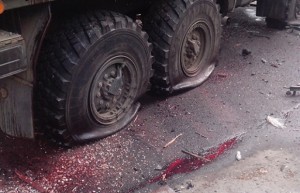СМИ: Украинские военные уничтожили два КамАЗа с боевиками 