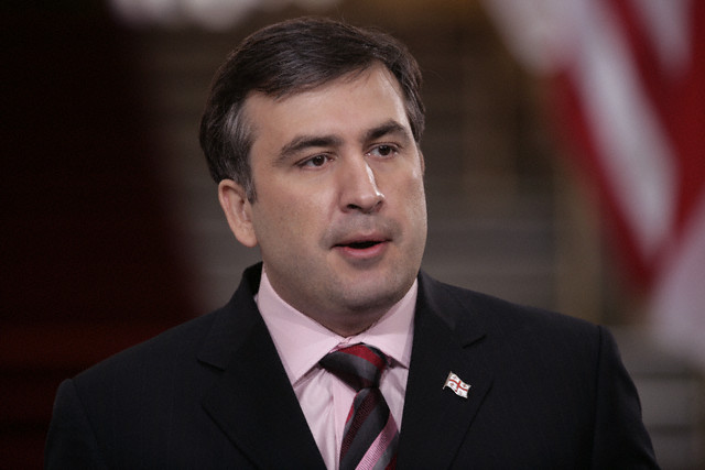 Саакашвили: Путин намерен усилить бандитов для нанесения решающего удара