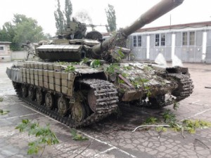 Террористы угнали танк-памятник