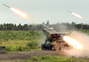 Боевики из «Градов» обстреляли Донецк