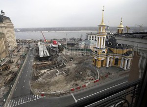 Киевсовет близок к расторжению договора с застройщиком Почтовой площади