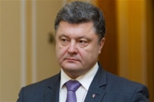 Порошенко ветировал закон о помощи переселенцам из Крыма
