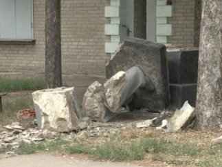 В Харькове уничтожили памятник Ленину