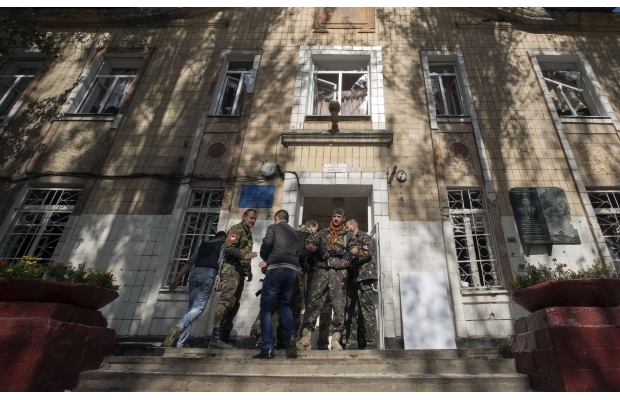 Донецк подвергся массированному обстрелу: есть жертвы. Фото