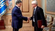 Петр Порошенко на встрече с директором Европейского бюро по борьбе с мошенничеством Джованни Кесслером