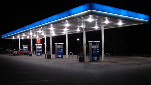 Продажи бензина в октябре просели на 19%