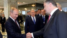 Владимир Путин (слева) и Петр Порошенко