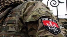«Правый сектор» прекращает участие в блокаде Крыма