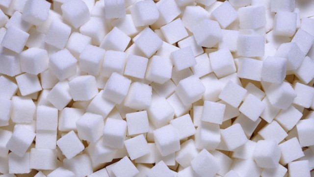 Украина нарастила экспорт сахара почти в десять раз