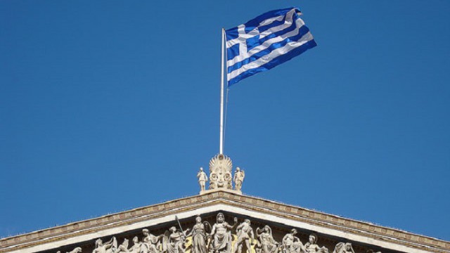Греции дали очередной транш в €1 млрд