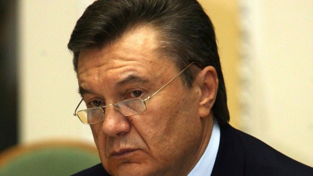 Расстрел Майдана: Янукович созванивался с силовиками РФ