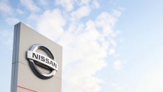 Nissan хочет увеличить свою долю в Renault до 25%