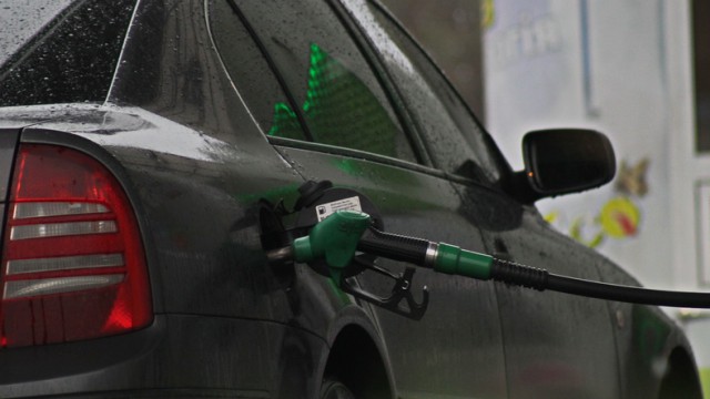 АМКУ расследовал рост цен на автозаправках