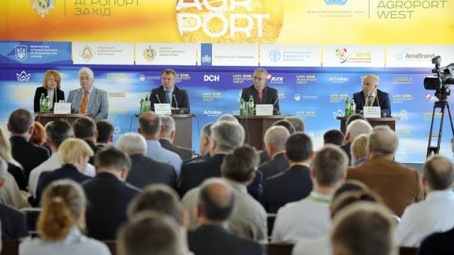 У Львові з успіхом завершився Міжнародний форум з розвитку фермерства AGROPORT West 2016