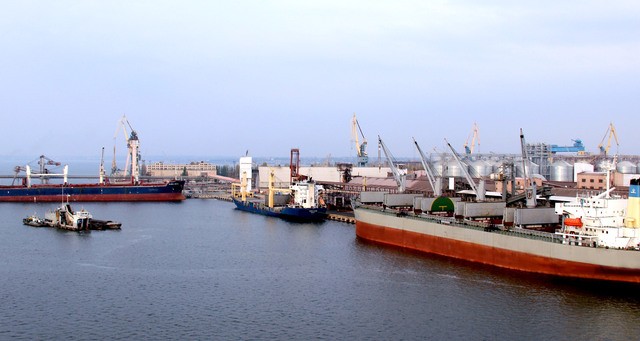 Терминал «Ника-Тера» совершил перевалку 1,1 млн тонн грузов