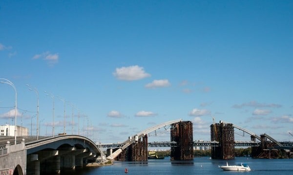 Омелян озвучил убытки от керченского моста