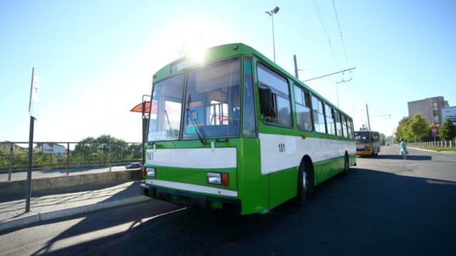 В Тернополь продолжают поступать чешские троллейбусы