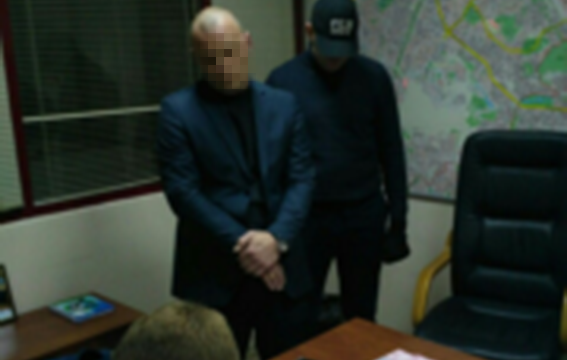 Задержан начальник отдела благоустройства одной из РГА Киева
