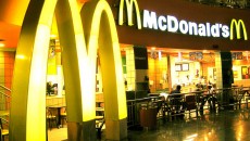 McDonald’s сохранит доли в своем бизнесе в КНР и Гонконге