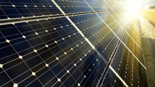 Глава Госэнергоэффективности приглашает TESLA и SolarCity строить производства в Украине