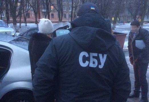 СБУ задержала на взятке чиновника Краматорского горсовета