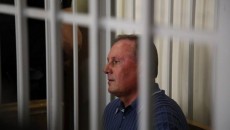 Суд оставил сепаратиста Ефремова под стражей