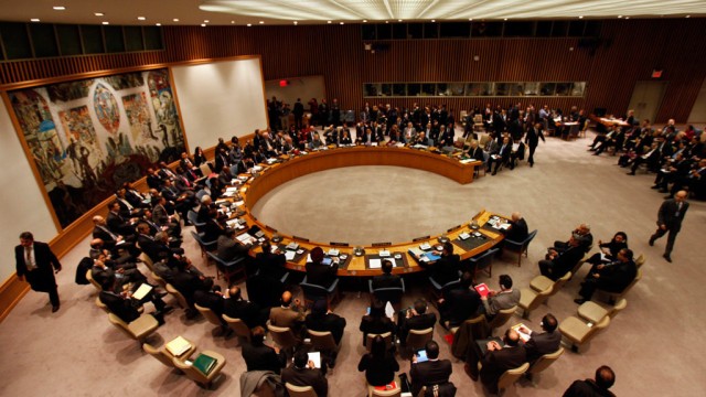 Экстренный Совбез ООН по Сирии завершился вничью