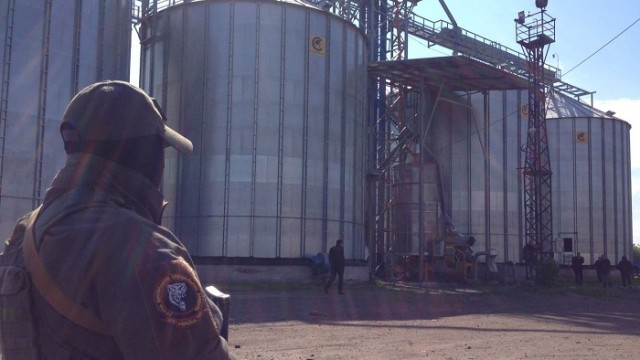 В Харьковской области выявили крупный подпольный зерноэлеватор