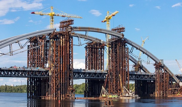 Достройка Подольско-Воскресенского моста вдруг подорожала до 12 млрд грн