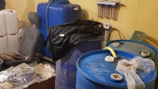 Налоговики на подпольном спирзаводе изъяли бодягу на 1,5 млн грн