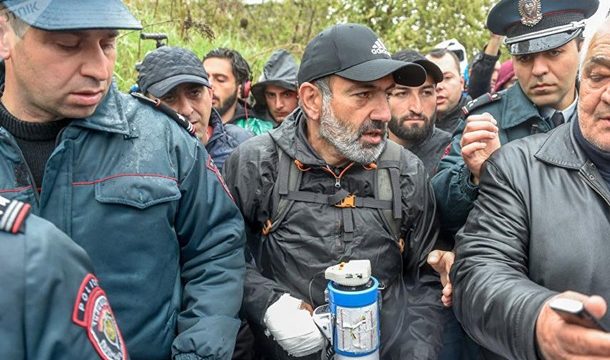 Лидера протестов в Армении задержали