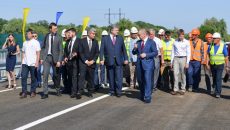Порошенко открыл мост на трассе Одесса – Рени