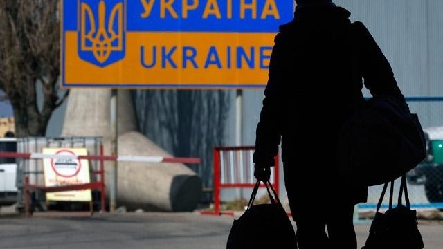 Украина запретила въезд для 12,5 тысяч иностранцев