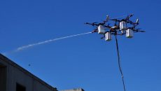 Латвийский стартап Aerones заменит мойщиков окон дронами