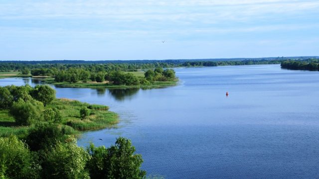 Беларусь может построить речной порт на границе с Украиной