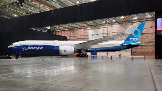 Boeing сделала закрытой презентацию нового самолета