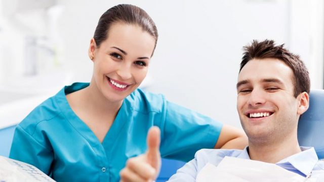 В столице ограничат деятельность стоматологов