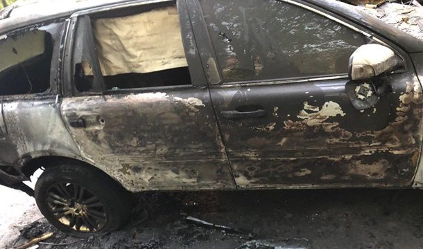 В Днепре главреду газеты сожгли авто