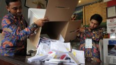 В Индонезии умерли 300 сотрудников избирательных комиссий
