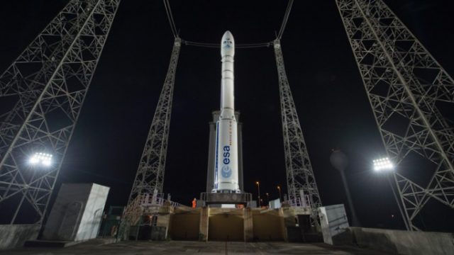 Ракета-носитель Vega не смогла вывести на орбиту военный спутник ОАЭ