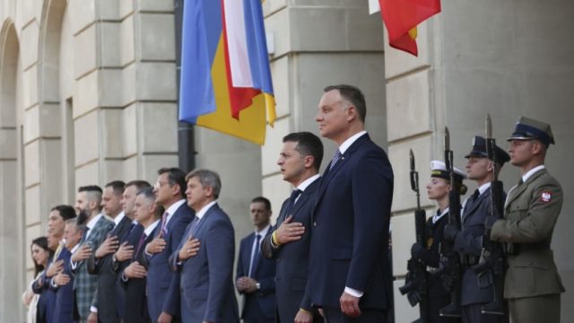 Началась встреча президентов Украины и Польши