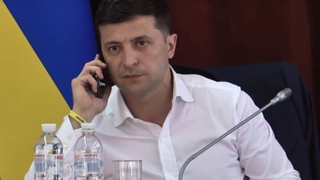 Зеленский провел телефонный разговор с Президентом Европейского совета Дональдом Туском