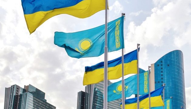 Казахстан выделит Украине дополнительные разрешения на автоперевозки