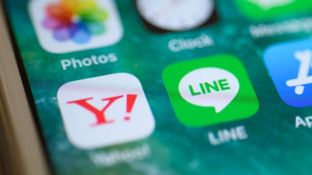 Операторы сервисов Yahoo и Line договорились о слиянии