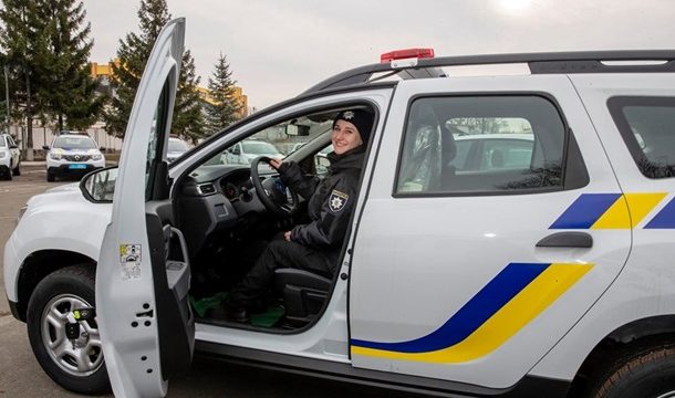 Полиция отменила закупку авто на 300 млн грн