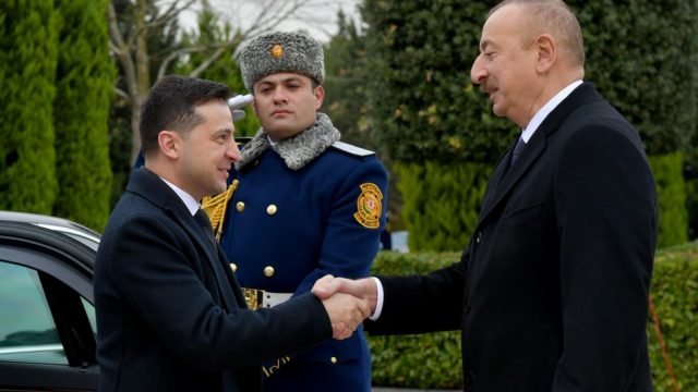Началась встреча президентов Украины и Азербайджана