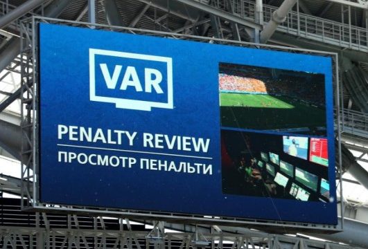 Впервые система VAR будет использована в чемпионате Украины 22 февраля
