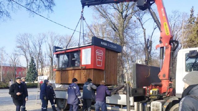 В Киеве за январь демонтировали 440 незаконных МАФов